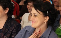 Торжественное собрание на швейной фабрике "Престиж", Луганск, 9 июня 2016 года