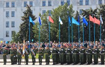 Парад Победы в Луганске, 9 мая 2016 года