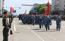 Парад Победы в Луганске, 9 мая 2016 года