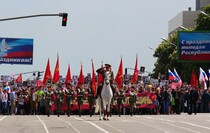 Парад Победы в Луганске, 9 мая 2016 года