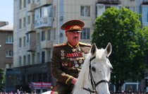 Парад Победы в Луганске, 9 мая 2016 года