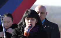 Торжественное открытие стелы на въезде в Дебальцево, 18 февраля 2016 года