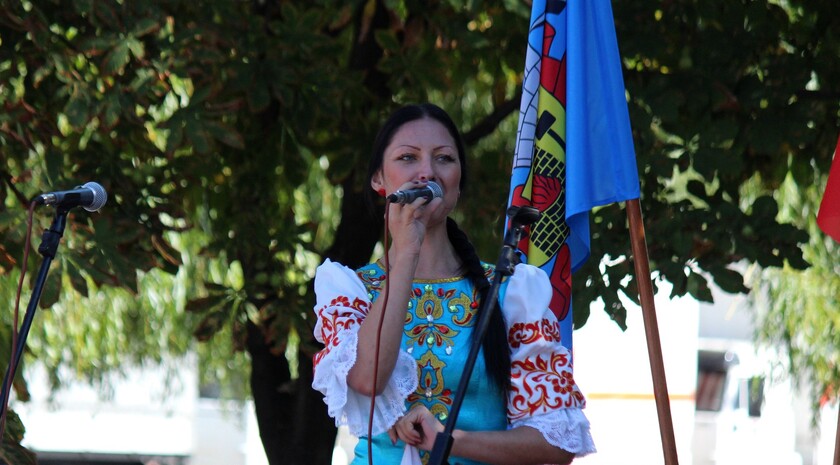 "Юбилейный" конвой МЧС России прибыл в Луганск в годовщину доставки первой гумпомощи, 20 августа 2015 года