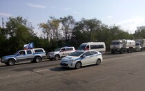 Прибытие колонны автомобилей 35-го гуманитарного  конвоя МЧС РФ, Луганск, 14 августа 2015 года