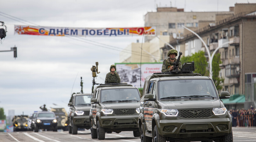 Victory Day Parade marches in central Lugansk to commemorate defeat of Nazism, Lugansk, May 9, 2021