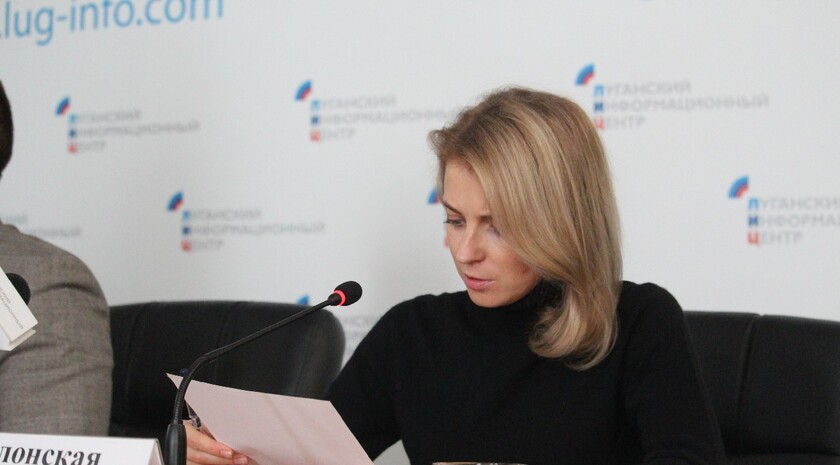 Russian lawmaker Poklonskaya plays role in LPR’s first full-length film Militiawoman, October 4, 2018