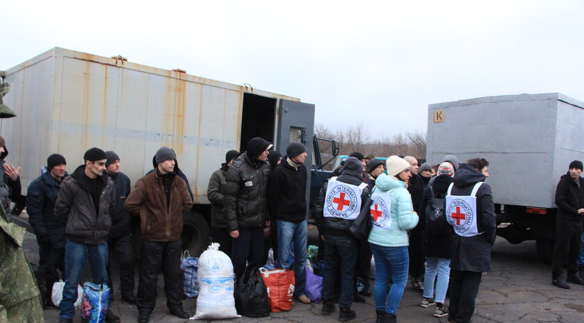 The prisoner exchange between Donbass Republics and Ukraine; Mayorsk checkpoint, 27 December 2017