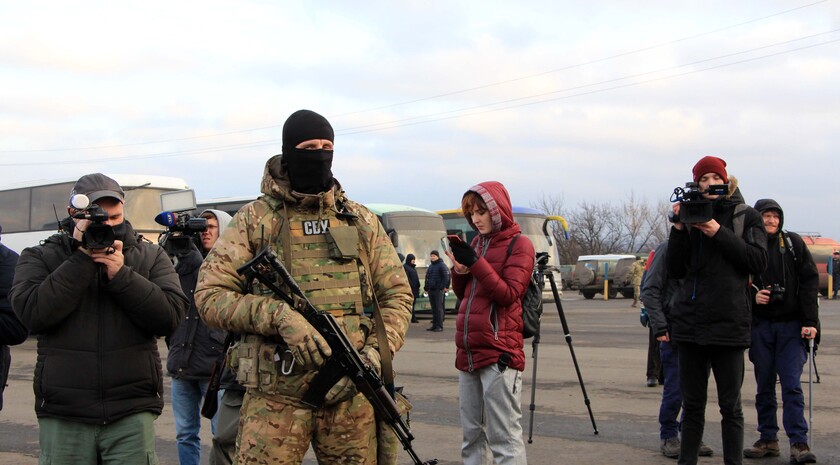 The prisoner exchange between Donbass Republics and Ukraine; Mayorsk checkpoint, 27 December 2017