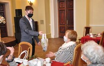 Стаханов