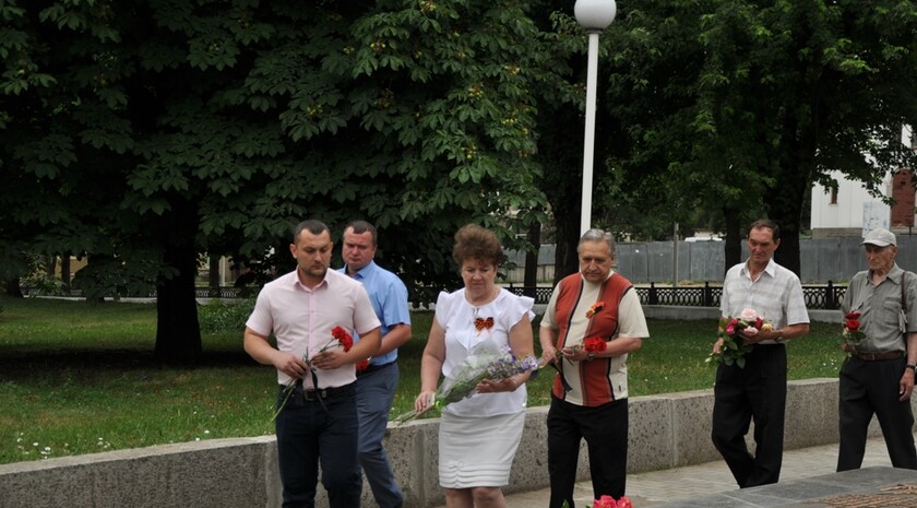 Стаханов