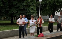 Стаханов