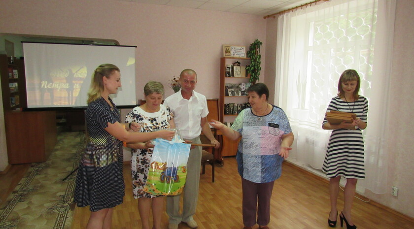 Стаханов