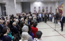 Открытие выставки, посвященной 100-летию Октябрьской революции 1917 года, Луганск, 7 ноября 2017 года