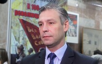 Открытие выставки, посвященной 100-летию Октябрьской революции 1917 года, Луганск, 7 ноября 2017 года