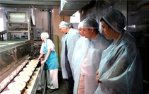 Посещение представителями бизнеса Республики Крым ПАО "Луганск-Нива", Луганск, 20 июля 2017 года