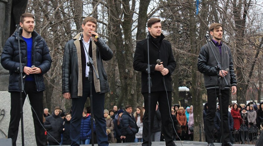 Митинг в поддержку требования глав ЛНР и ДНР к Киеву прекратить блокаду Донбасса, Луганск, 28 февраля 2017