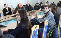 Сеанс одновременной игры гроссмейстера Геннадия Кузьмина со студентами ЛНУ им. Даля, Луганск, 24 ноября 2016 года