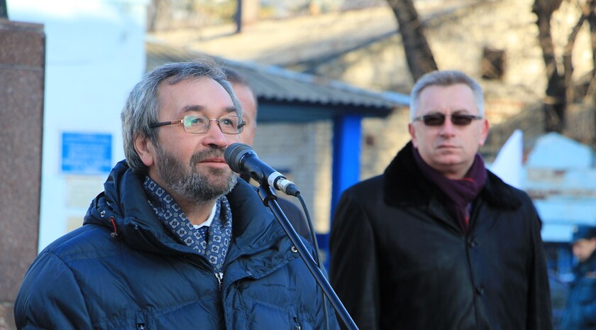 Митинг, посвященный 215-й годовщине со дня рождения Владимира Даля, Луганск, 22 ноября 2016 года