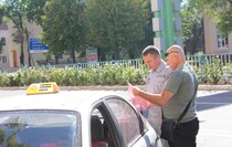 Рейд Минтранса по выявлению нелегальных перевозчиков в сфере такси, Луганск, 13 сентября 2016 года