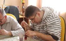 Группа по адаптации слабовидящих жителей ЛНР в Центре реабилитации инвалидов, Луганск, 5 апреля 2016 года