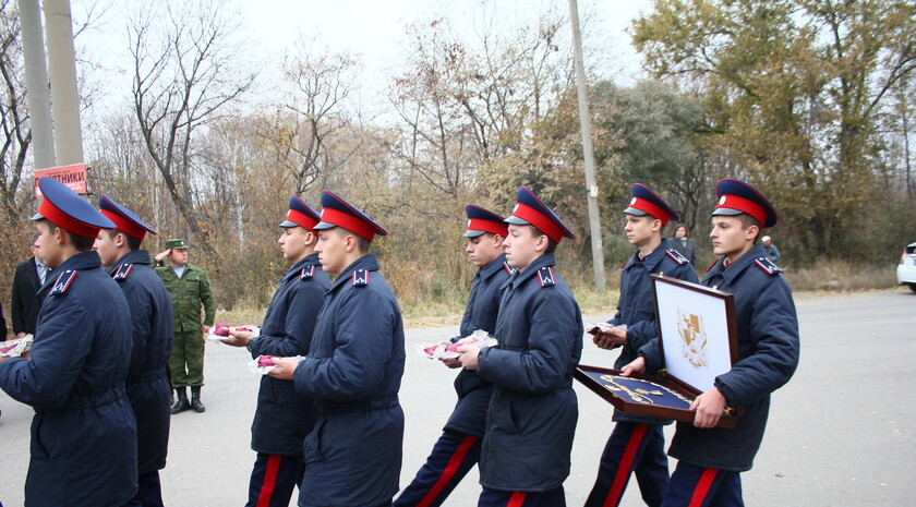 Похороны Героя Советского Союза Ивана Малько, Луганск, 5 ноября 2015 года
