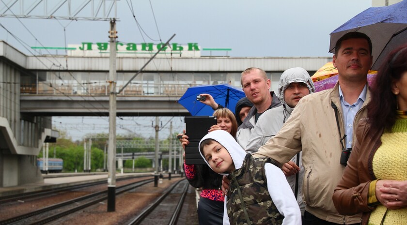 "Паровоз Победы" прибыл в Луганск