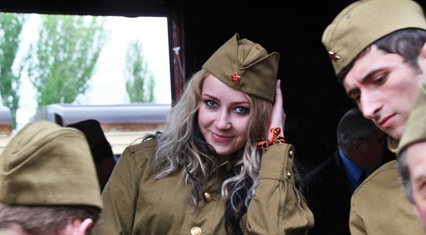 "Паровоз Победы" прибыл в Луганск