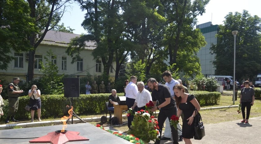 Лутугинский район