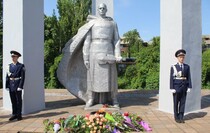 Алчевск