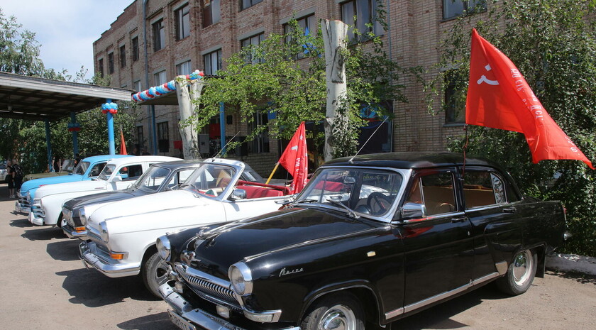 Торжественное открытие Аллеи Славы в районе авторынка, Луганск, 22 июня 2021 года