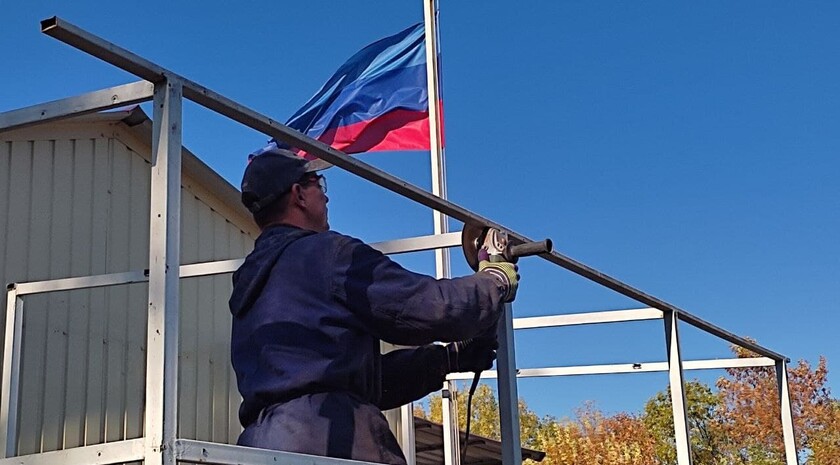 Демонтаж пунктов таможенного контроля на границе между ЛНР и ДНР, Чернухино, 1 октября 2021 года