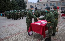 Принятие присяги на верность Республике призывниками Народной милиции ЛНР, Луганск, 4 ноября 2021 года