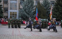 Принятие присяги на верность Республике призывниками Народной милиции ЛНР, Луганск, 4 ноября 2021 года