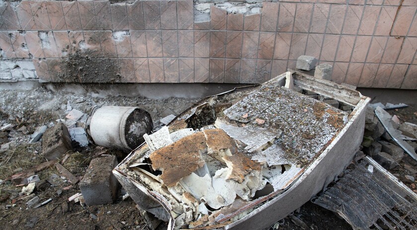 Последствия обстрела села Николаевка со стороны ВСУ, 30 ноября 2021 года