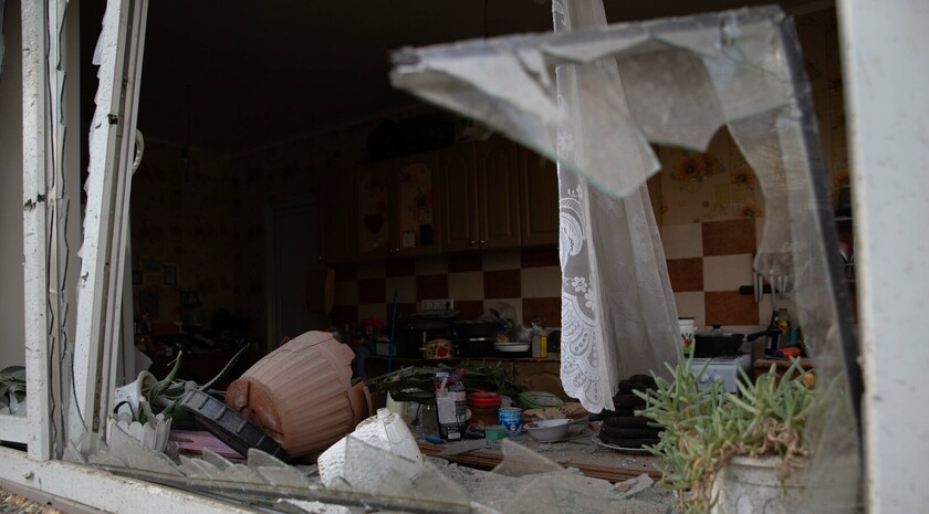 Последствия обстрела села Николаевка со стороны ВСУ, 30 ноября 2021 года