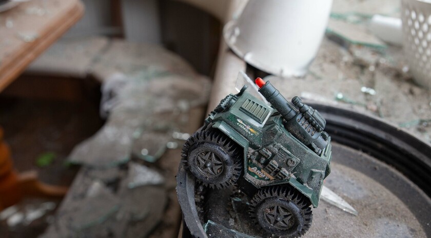 Последствия обстрела села Николаевка со стороны ВСУ, 30 ноября 2021 года