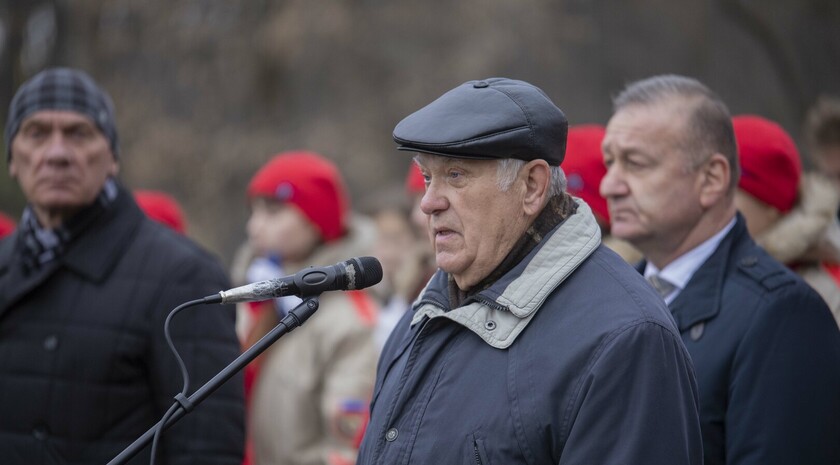 Митинг памяти в День Неизвестного солдата, Луганск, 3 декабря 2021 года