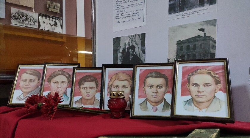 Славяносербский район