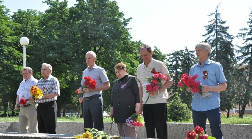 Стаханов