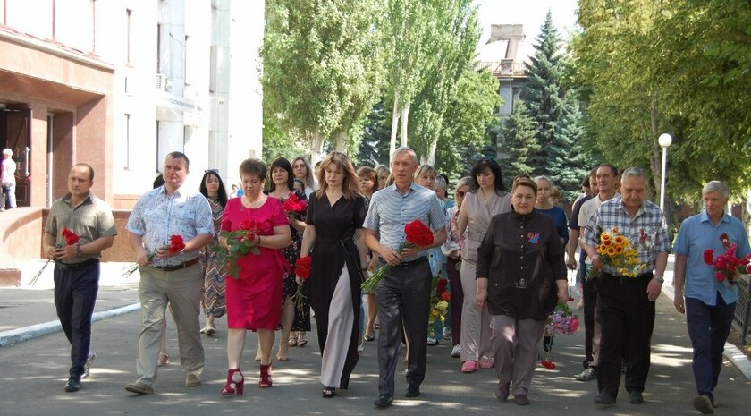 Стаханов