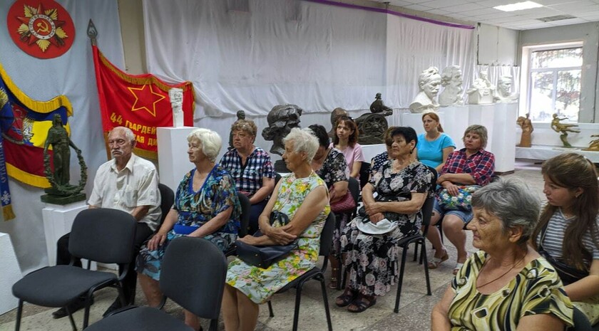 Станично-Луганский район