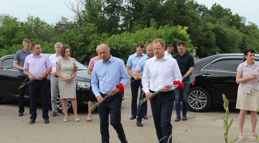 Славяносербский район