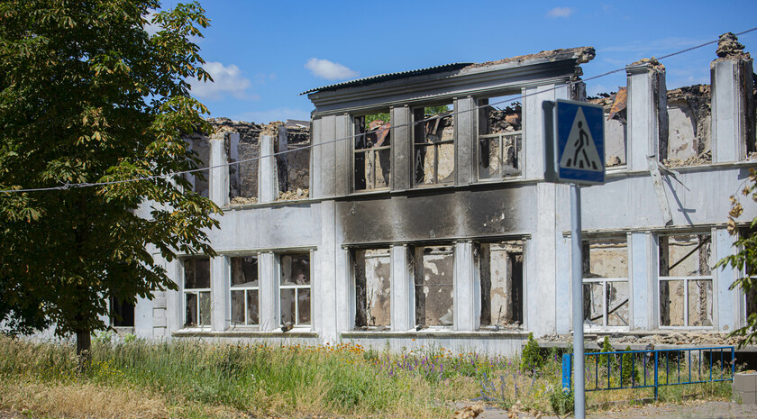 LPR and Russian flags raised in liberated Gorskoye, June 24, 2022