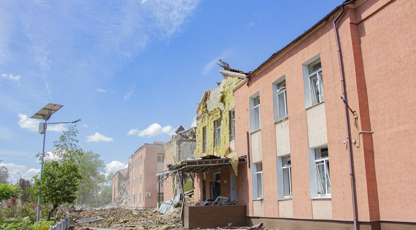 LPR and Russian flags raised in liberated Gorskoye, June 24, 2022