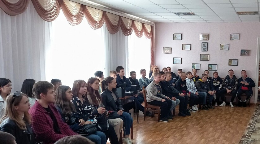 Стаханов