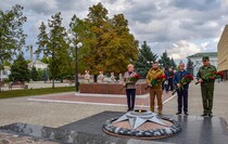 Церемония открытия обновленного мемориала "Непокоренные", Краснодон, 26 сентября 2022 года