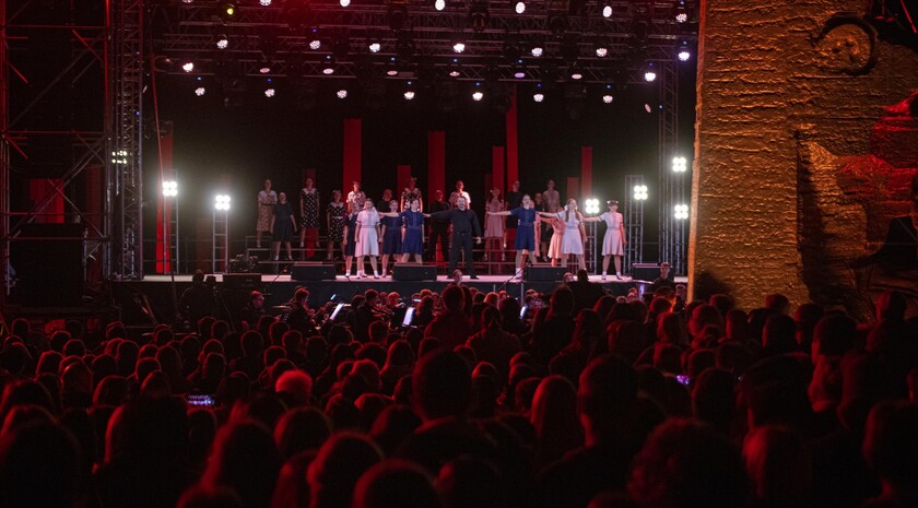 Церемония открытия обновленного мемориала "Непокоренные", Краснодон, 26 сентября 2022 года