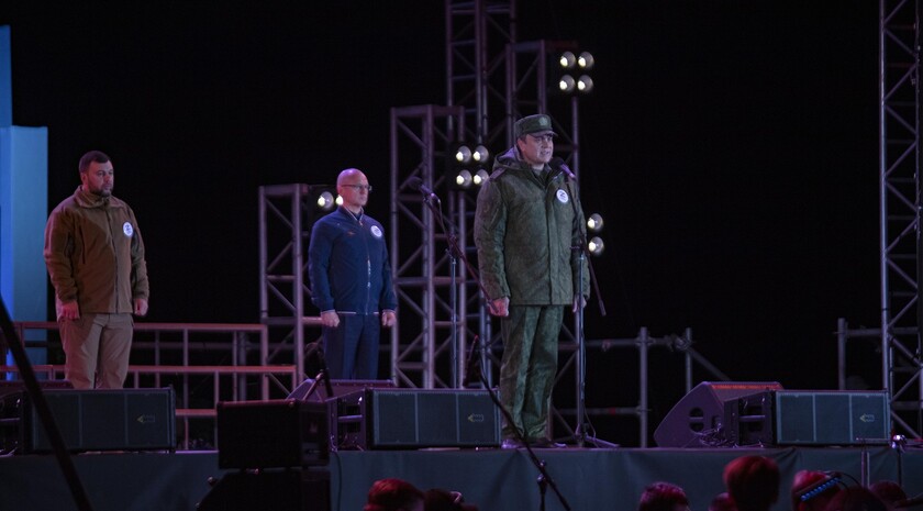 Церемония открытия обновленного мемориала "Непокоренные", Краснодон, 26 сентября 2022 года