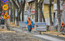 Капитальная реконструкция улицы Советская московскими специалистами, Луганск, 12 апреля 2023 года