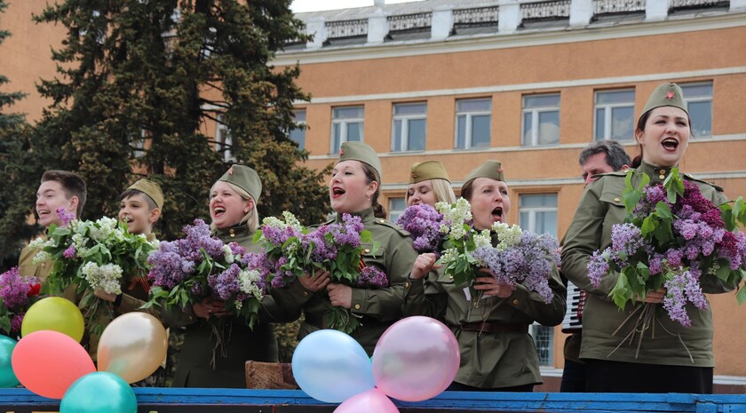 Стаханов